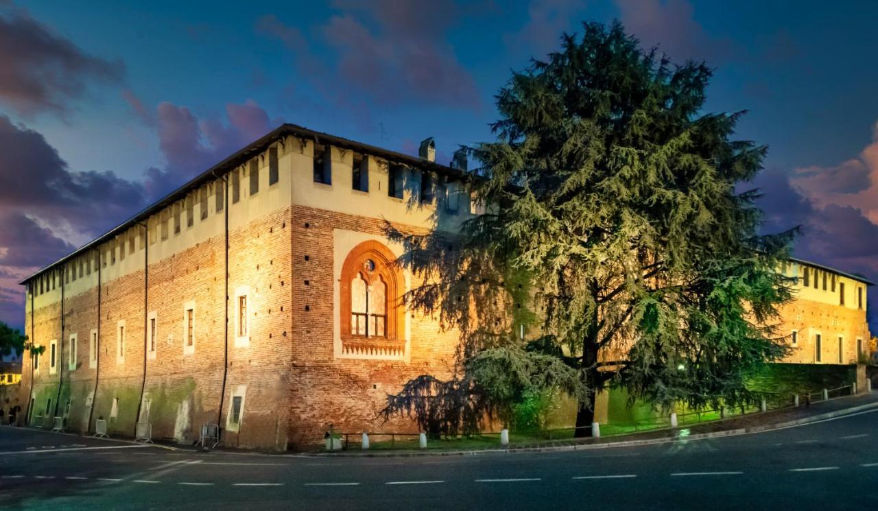 Borgo Zelata Aparthotel Bereguardo Εξωτερικό φωτογραφία